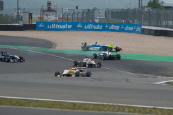 Nabil Jeffri, Motopark Academy Dallara F312 Volkswagen et Alessio Lorandi, Van Amersfoort Racing Dallara F312 Volkswagen