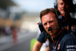 Red Bull Racing Team Principal Christian Horner op de pitmuur
