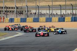 El inicio: Oliver Rowland, Fortec Motorsports