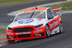 #200 Ford Falcon FG X: Renee Gracie, Simona de Silvestro