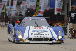 #01 Chip Ganassi Racing Ford/Riley: Scott Pruett, Joey Hand, Scott Dixon