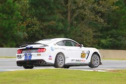 #158 Multimatic Motorsports Ford Mustang Boss 302R: Jade Buford, Austin Cindric