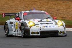 #912 Porsche Kuzey Amerika Porsche 911 RSR Takımı: Jörg Bergmeister, Earl Bamber, Frédéric Makowieck