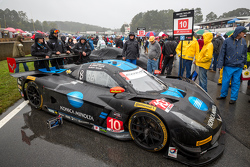 #10 Wayne Taylor Racing Corvette DP: Ricky Taylor, Jordan Taylor, Max Angelelli