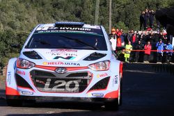 Thierry Neuville, dan Nicolas Gilsoul, Hyundai i20 WRC, Hyundai Motorsport