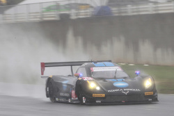 #10 Wayne Taylor Racing Corvette DP: Ricky Taylor, Jordan Taylor, Max Angelelli