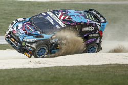 Ken Block, Hoonigan Racing Division Ford starts to crash