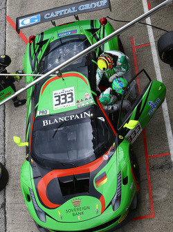 #333 Rinaldi Racing Ferrari 458 Italia: Marco Seefried, Norbert Siedler