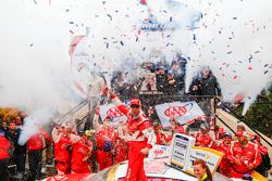 Winnaar Kevin Harvick, Stewart-Haas Racing Chevrolet