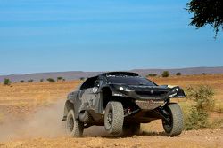 Carlos Sainz, Peugeot 2008DKR17