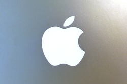 Apple computer