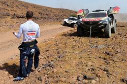 Sébastien Loeb, Peugeot Sport, etapta duruyor