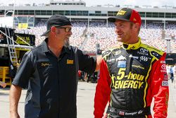 Clint Bowyer, Michael Waltrip Racing Toyota