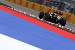 Pastor Maldonado, Lotus F1 Team