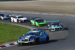 #84 Bentley Team HTP Bentley Continental GT3: Maximilian Buhk, Vincent Abril