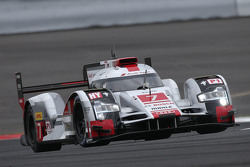#7 Audi Sport Team Joest Audi R18 e-tron quattro: Marcel Fässler, Andre Lotterer, Benoit Tréluyer