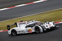 #18 Porsche Team Porsche 919 Hybrid: Romain Dumas, Neel Jani, Marc Lieb