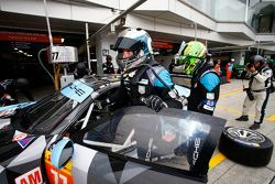 Patrick Dempsey, Patrick Long, Dempsey Proton Racing