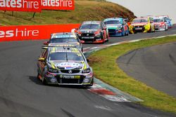 Lee Holdsworth und Sébastien Bourdais, Walkinshaw Performance, Holden