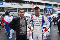 Казуки Накаджима, Toyota Racing со своим отцом Сатору Накаджима