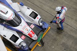 #2 Toyota Racing Toyota TS040 Hybrid: Alexander Wurz, Stéphane Sarrazin, Mike Conway