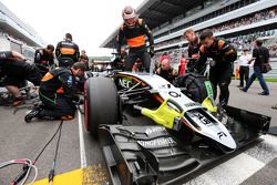 Nico Hulkenberg, Sahara Force India F1 VJM08 on the grid