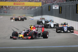 Даниил Квят, Red Bull Racing RB11