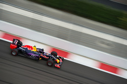 Daniil Kvyat, Red Bull Racing RB11
