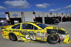 Matt Kenseth, Joe Gibbs Racing Toyota, nach einem Crash in der Garage