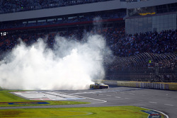 Race winnaar Joey Logano, Team Penske Ford