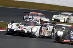 #18 Porsche Team Porsche 919 Hybrid: Romain Dumas, Neel Jani, Marc Lieb