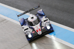 #2 Toyota Racing Toyota TS040 Hybrid: Alexander Wurz, Stéphane Sarrazin, Mike Conway