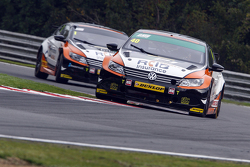 Aron Smith, Team BMR Volkswagen CC