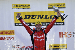 Gordon Shedden celebrating winning the 2015 British Touring Car Championship