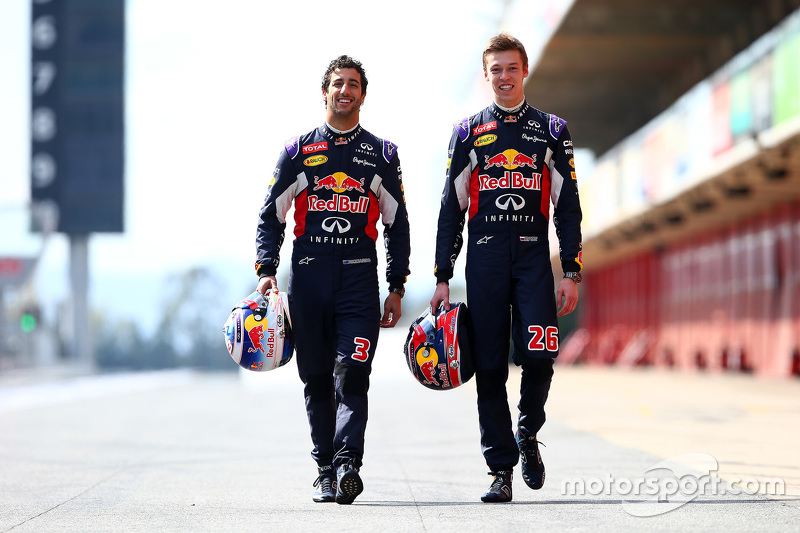 В 2015-м Квят перешел в Red Bull Racing, где стал напарником Даниэля Риккардо (слева)