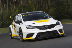 Opel Astra OPC TCR