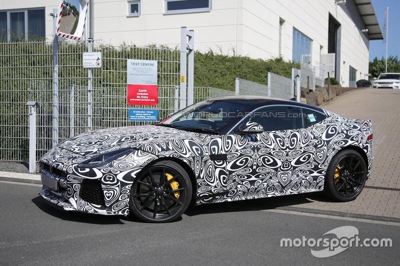 Jaguar F-Type SVR