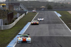 #86 Gulf Racing UK Porsche 911 RSR: Michael Wainwright, Adam Carroll, Phil Keen
