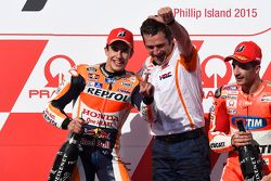 Podium : le vainqueur Marc Marquez, Repsol Honda Team, et Andrea Iannone, Ducati Team