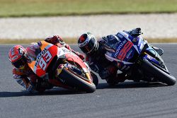 Marc Marquez, Repsol Honda Team overtakes Jorge Lorenzo, Yamaha Factory Racing