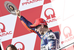 Подиум: второе место Хорхе Лоренсо, Yamaha Factory Racing