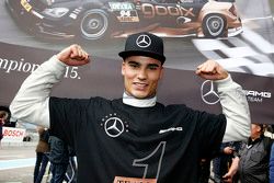 2015 kampioen Pascal Wehrlein, HWA AG