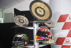El casco de Marc Márquez, Repsol Honda Team, Jorge Lorenzo, Yamaha Factory Racing y Andrea Dovizioso