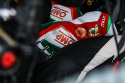 Gloves of Petter Solberg, SDRX Citroën DS3 RX