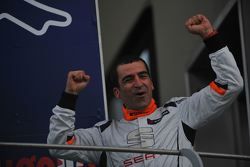 Il vincitore di Gara 2 Jordi Gené Guerrero, Seat Motorsport Italia