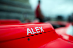 L'auto di Alexander Rossi, Manor F1 Team nel box