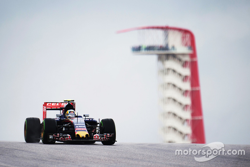 Carlos Sainz Jr., Scuderia Toro Rosso STR11