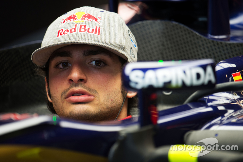 Carlos Sainz Jr., Scuderia Toro Rosso STR10