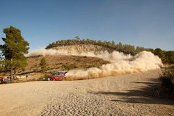 Thierry Neuville, dan Nicolas Gilsoul, Hyundai i20 WRC, Hyundai Motorsport