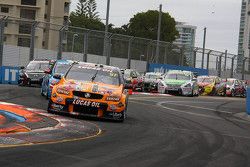 Start: Shane van Gisbergen and Jonathon Webb, Tekno Autosports Holden